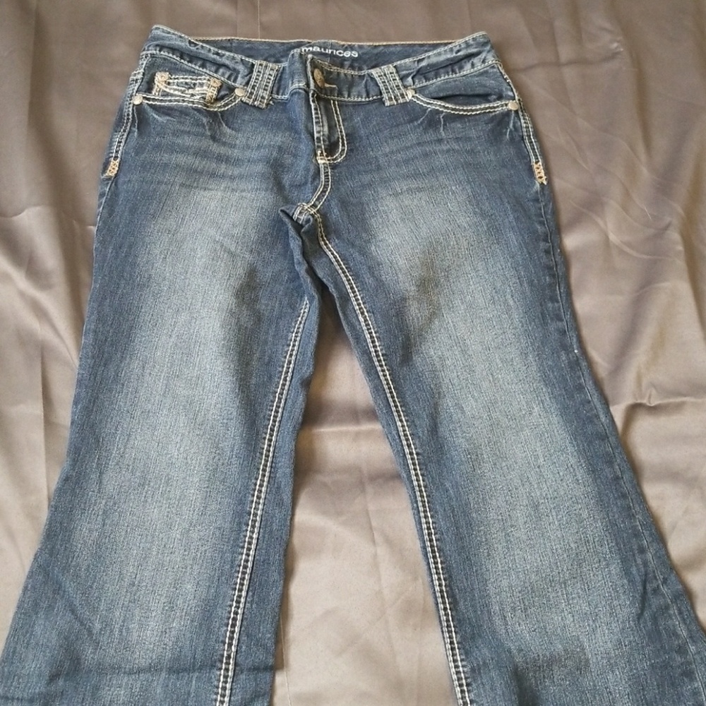 Boot cut jeans